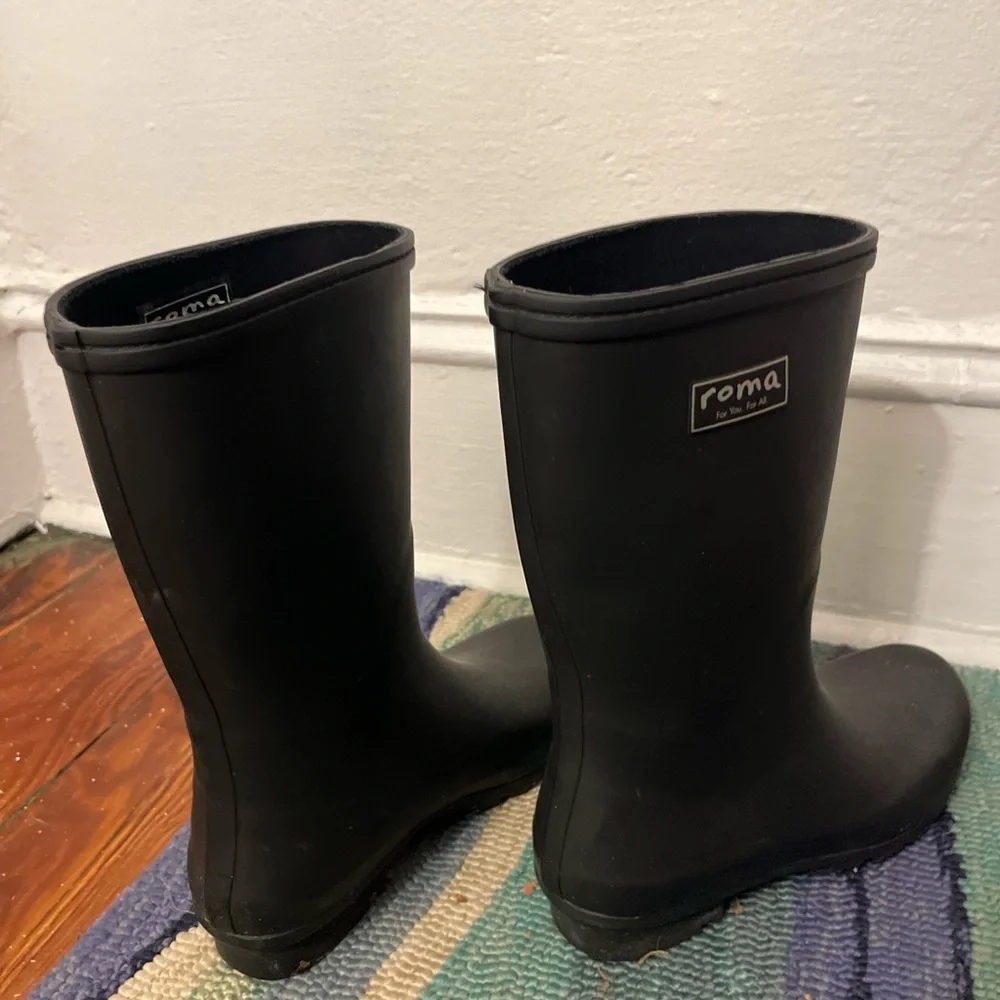 Black Roma Rain Boot - Picture 3 of 4
